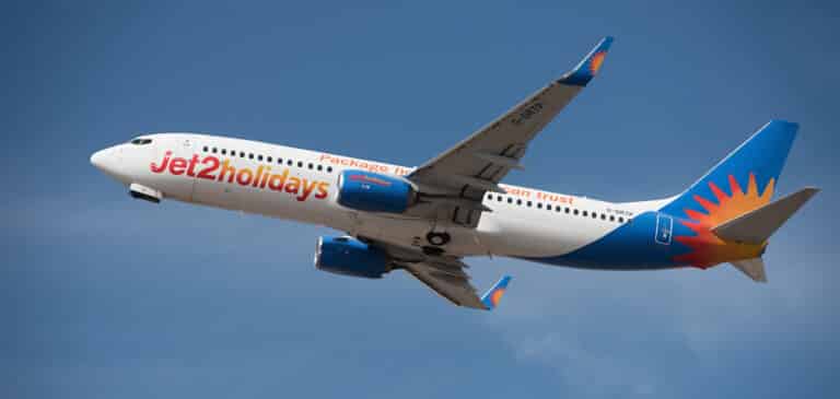 « Nothing Beats a Jet2 Holiday » : Comment une Pub Britannique est Devenue la Tendance TikTok de l’Été 2025